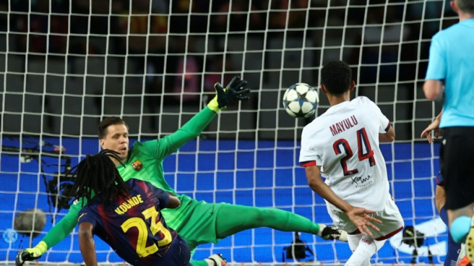 Ligue des champions: le PSG marque son territoire à Barcelone