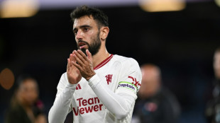 Fernandes eases Man Utd crisis with win at Burnley