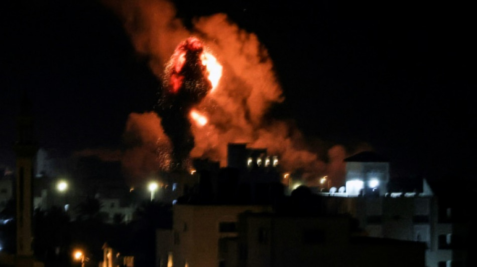 Israels Armee fliegt Luftangriffe im Gazastreifen
