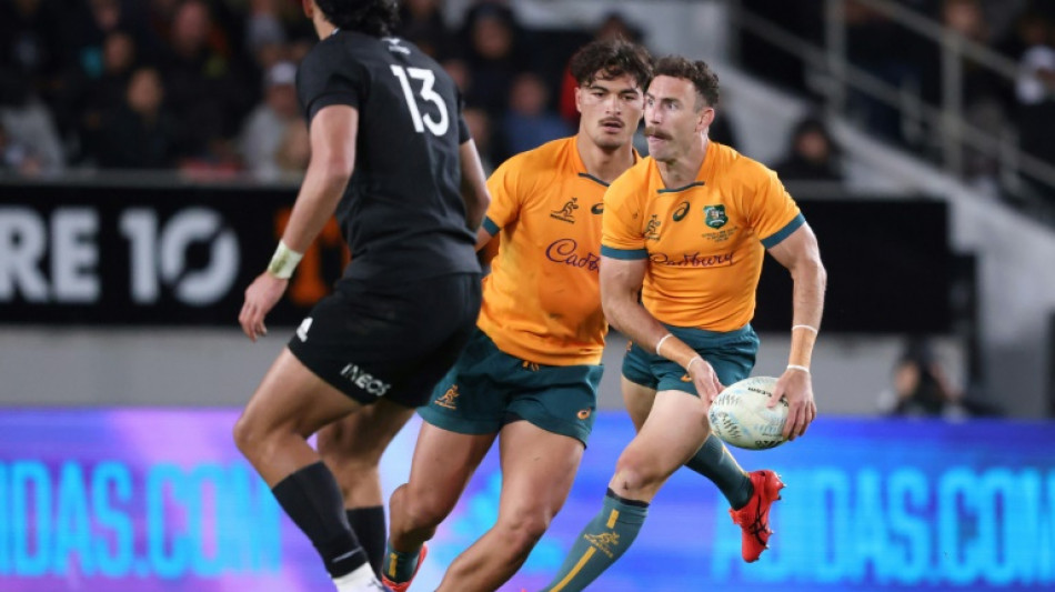 Wallabies recall White for 'familiar' French test