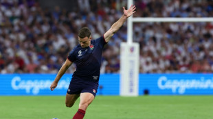 England dispel Rugby World Cup jitters as Ireland hail Sexton
