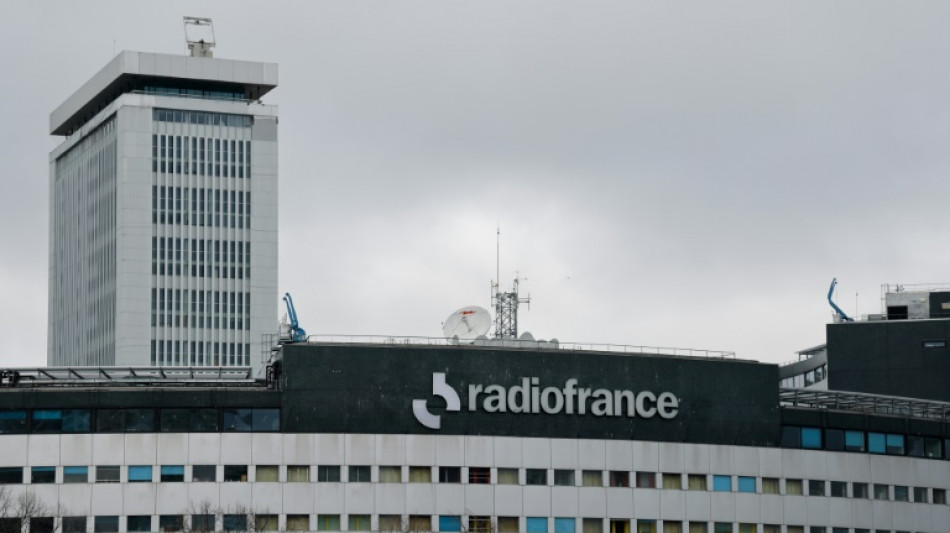Fusion de l'audiovisuel public: l'examen de la r&eacute;forme contest&eacute;e est repouss&eacute;