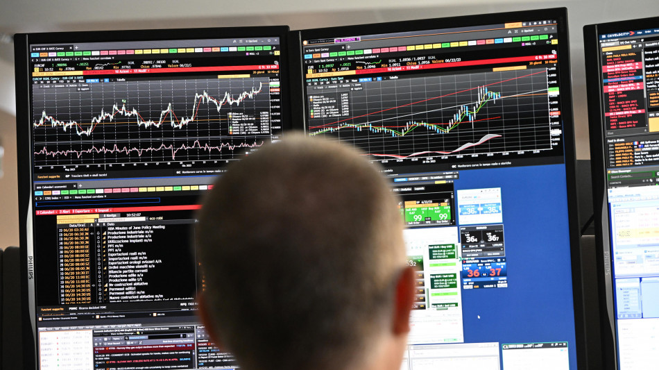 Spread Btp-Bund in tensione, sale a 122 punti su livelli aprile 2025