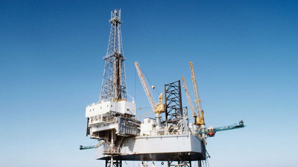 Il petrolio &egrave; in rialzo, Wti sale a 78,07 dollari