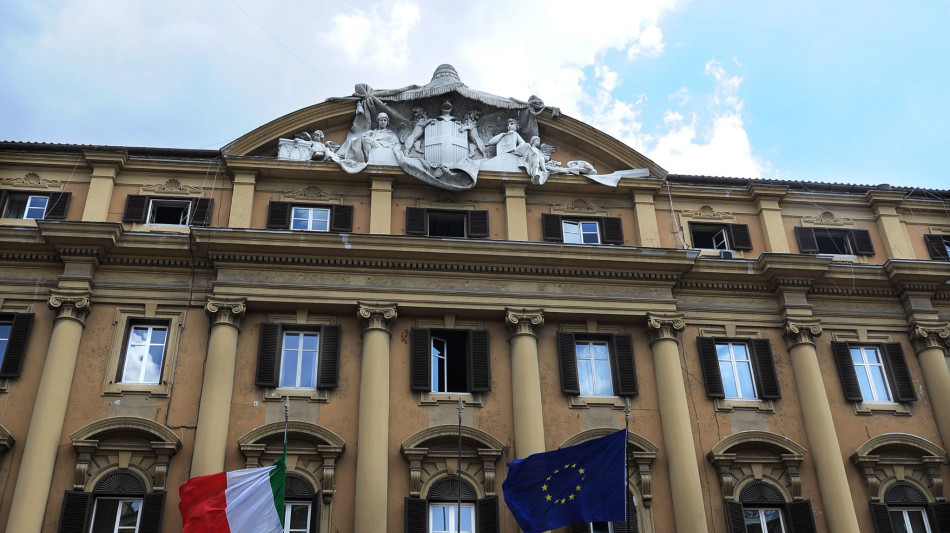 Lo spread Btp-Bund tedeschi chiude in calo a 77,1 punti