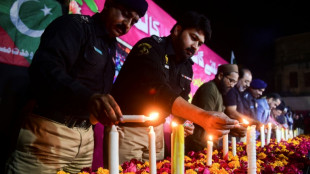 Pakistan will nach Selbstmordanschlag in Moschee Taliban-Anf&uuml;hrer um Unterst&uuml;tzung bitten