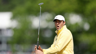 Scheffler, Conners share early PGA clubhouse lead