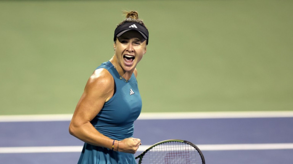 No handshake, no problem as Svitolina downs Azarenka