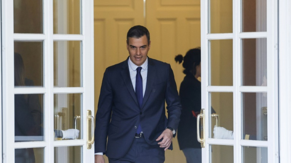 S&aacute;nchez sigue en el poder en Espa&ntilde;a, pero el misterio y las dudas se mantienen