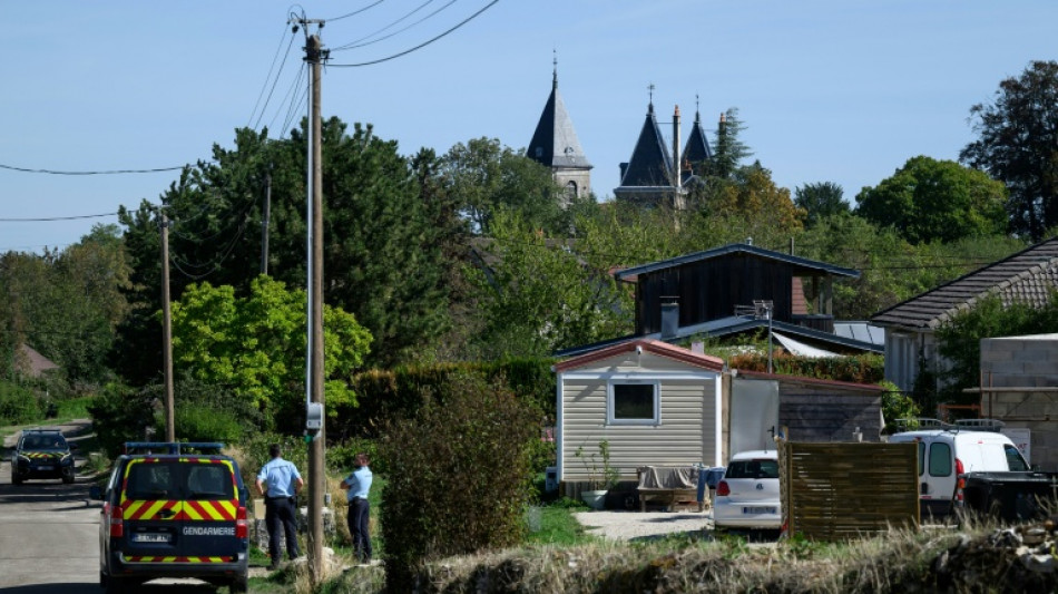 Un homme tue ses deux fils et sa belle-m&egrave;re puis se suicide