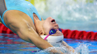 Smith sizzles in 200m backstroke, Weinstein shocks Ledecky in 200 free