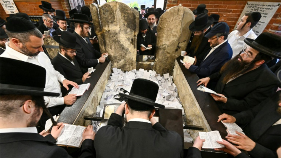 Un pueblo h&uacute;ngaro lugar de peregrinaci&oacute;n de los jud&iacute;os ultraortodoxos