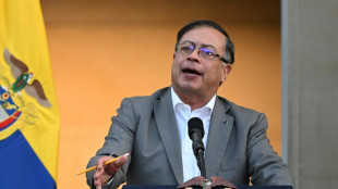 Congresso da Col&ocirc;mbia aprova planos de Petro apesar de crise pol&iacute;tica
