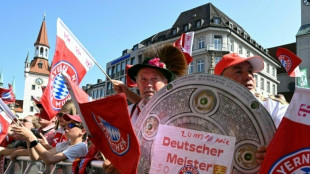 Bayern men and women celebrate league titles in Munich