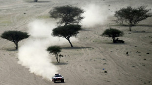 Sainz wins Dakar first stage, bike champion Sunderland crashes out