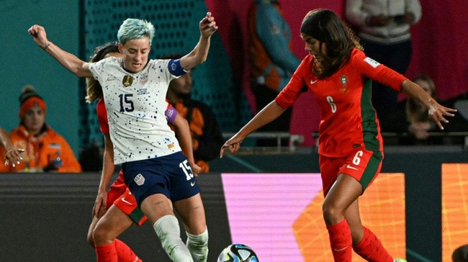 Holders US stumble into World Cup last 16 but England, Dutch rampant