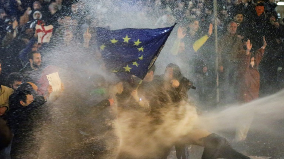 Dutzende Festnahmen und Verletzte bei Protesten gegen Agentengesetz in Georgien