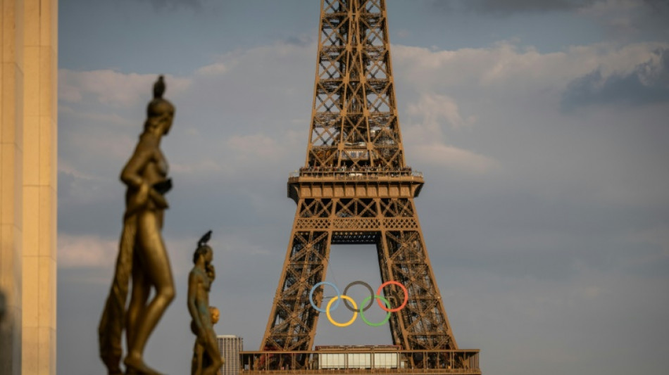 Sin solventar la crisis pol&iacute;tica, Francia se dispone a "acoger al mundo" durante los JJ OO