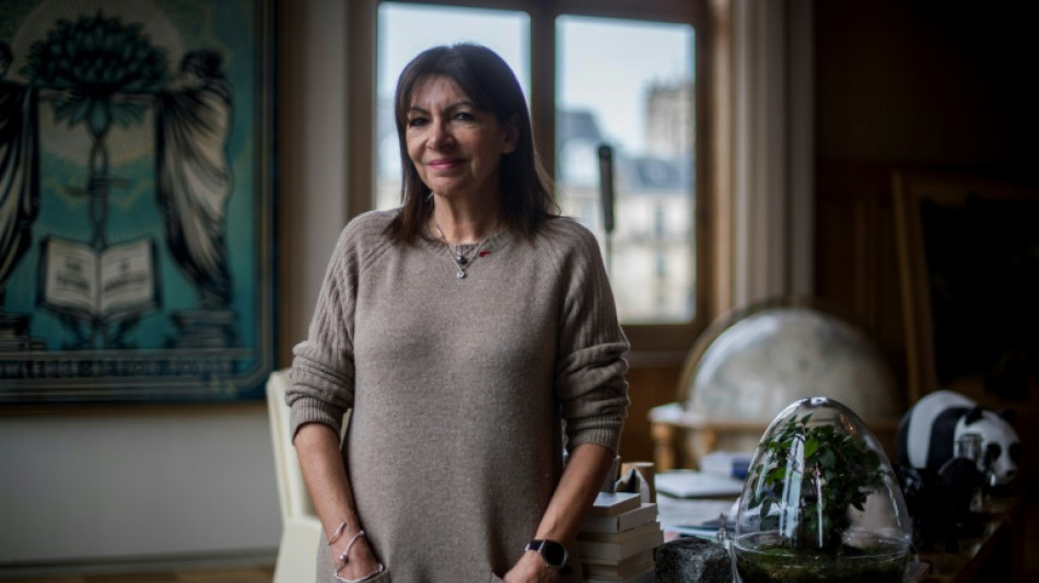 Trottinettes &agrave; Paris: leur exclusion "r&eacute;duira les nuisances", affirme Hidalgo