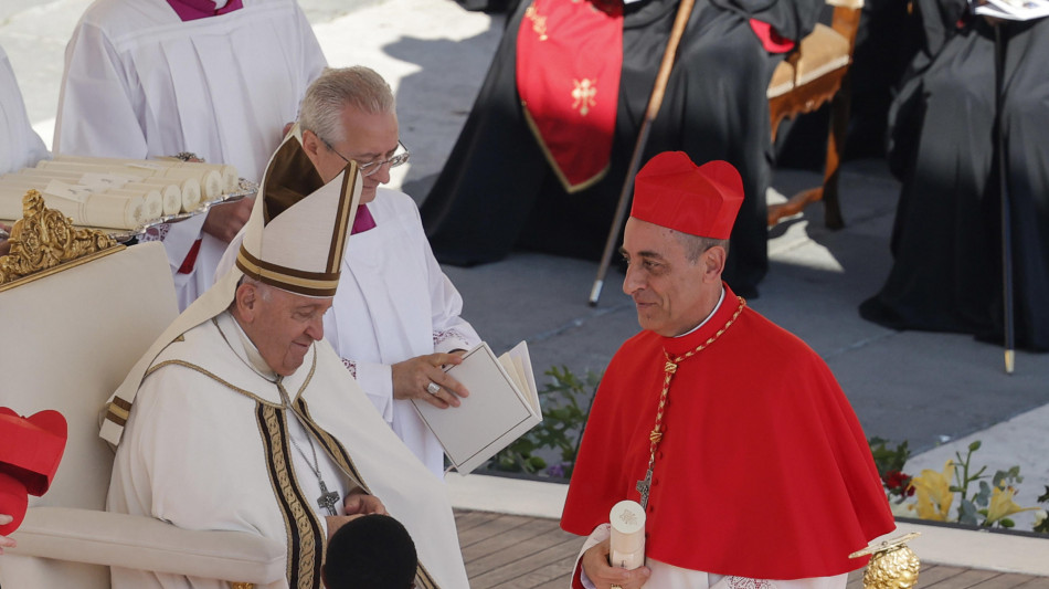 Prefetto Fede, per Papa non &egrave; maturo il tempo per donne diacono