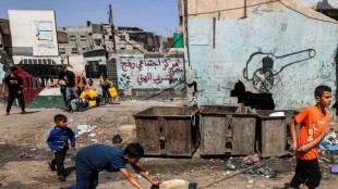 Isra&euml;l somm&eacute; de coop&eacute;rer pour l'aide &agrave; Gaza, admet des erreurs dans la mort d'humanitaires