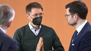 Bundesgesundheitsminister: Corona-"Sommerwelle ist Realit&auml;t"