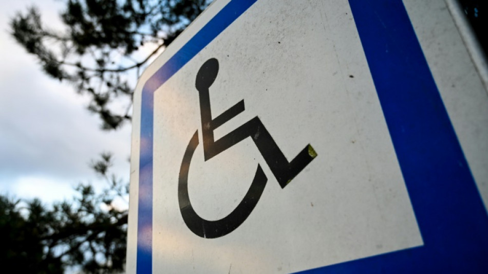 Handicap: Conf&eacute;rence nationale &agrave; l'Elys&eacute;e, menaces de boycott par les associations