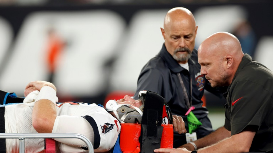 Bucs' Wolford, Pats' Bolden back with teams after pre-season injuries