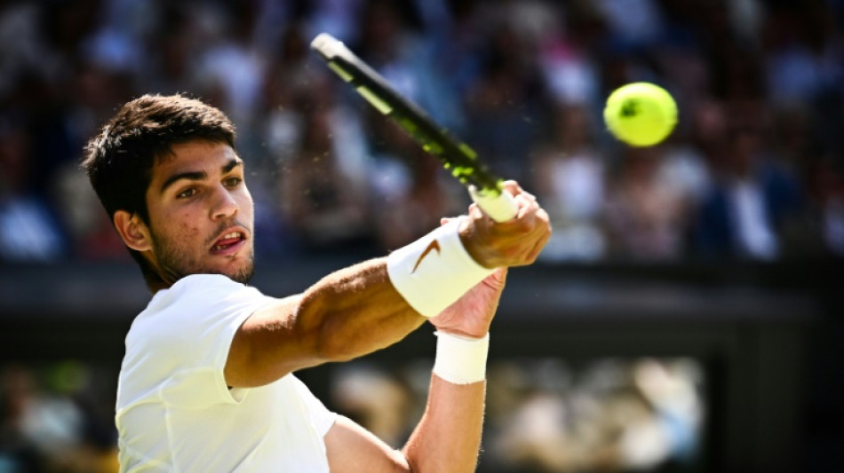 Alcaraz seeks to stay perfect at soggy Wimbledon