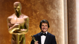 Tom Cruise recebe Oscar honorário por sua carreira