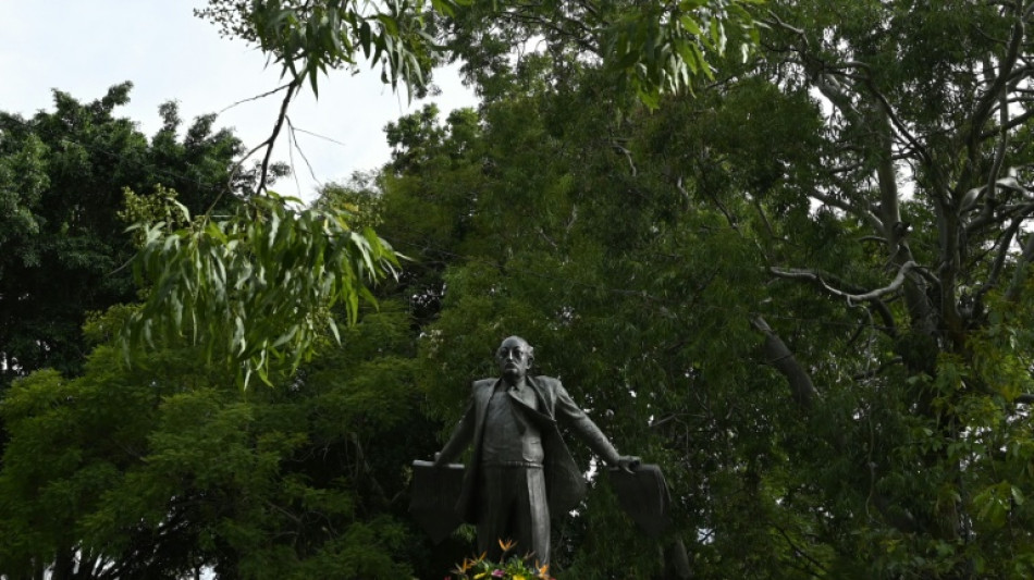 Francia repatriar&aacute; a Guatemala el 12 de noviembre los restos de Miguel &Aacute;ngel Asturias