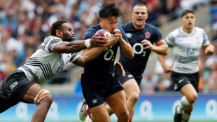 England ponder switching 'magician' Smith to full-back