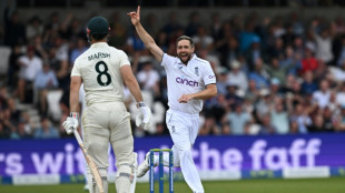 Woakes strikes before England openers hold firm in third Ashes Test