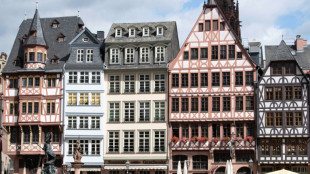 Erste Runde von Oberb&uuml;rgermeisterwahl in Frankfurt am Main 
