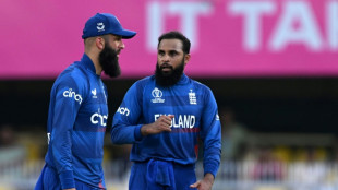 England, New Zealand warm-up for World Cup opener with rain-hit wins