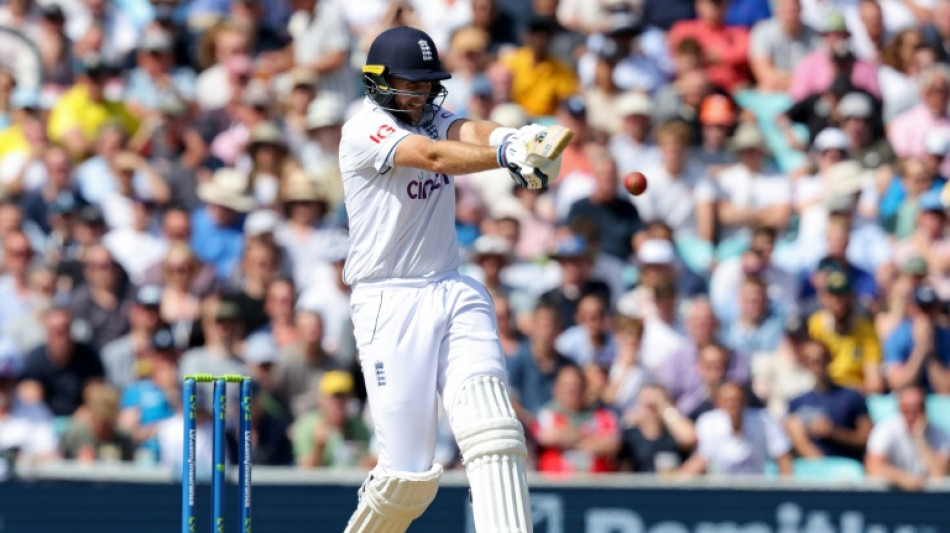Root runs riot for England in fifth Ashes Test