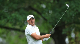 Masters d'Augusta: Rahm en embuscade derri&egrave;re Koepka, Woods passe le cut