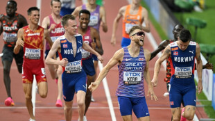 Deja vu for Ingebrigtsen as Kerr takes world 1500m gold