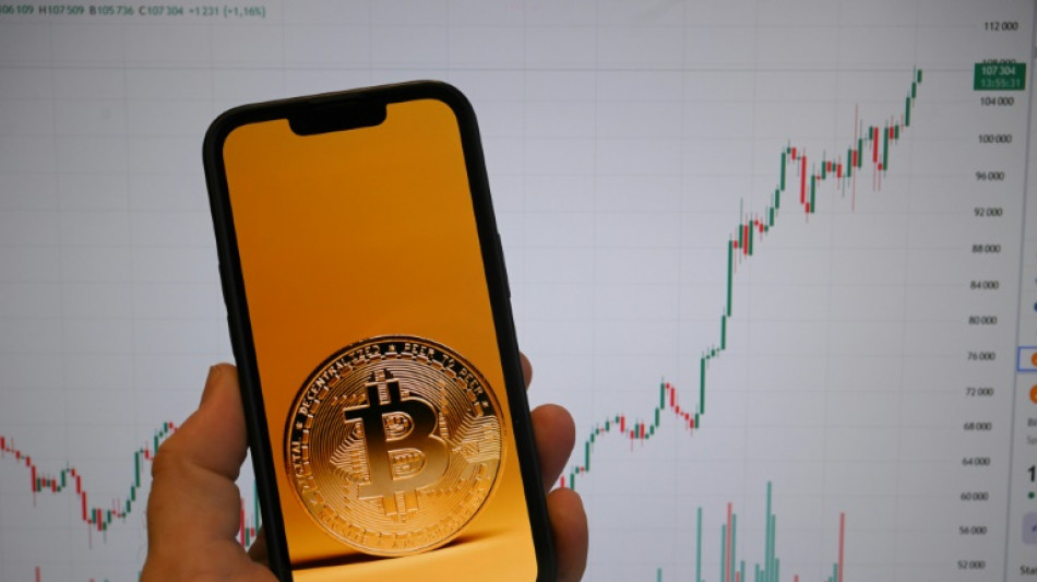 Bitcoin hits record above $109,000 awaiting Trump