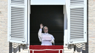 El papa anuncia que ser&aacute; operado de un n&oacute;dulo en el pulm&oacute;n "en los pr&oacute;ximos d&iacute;as"