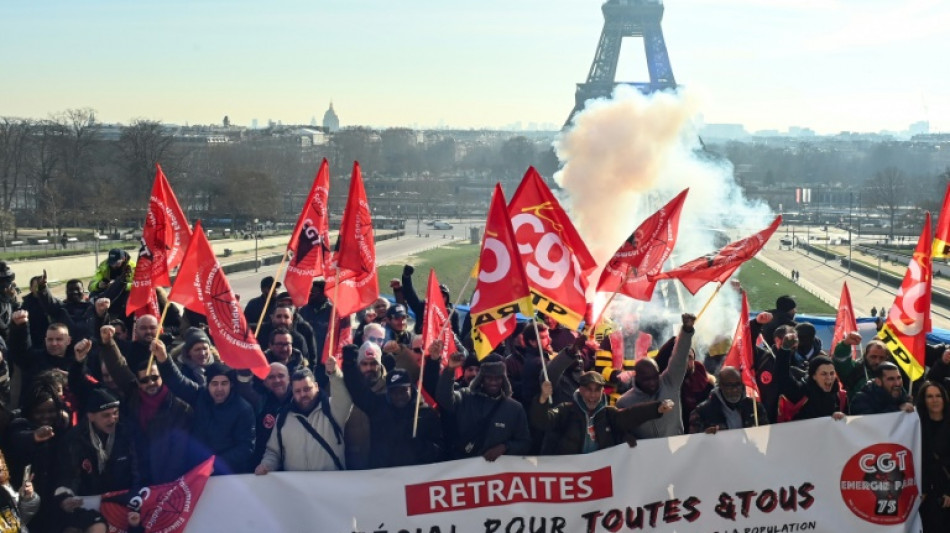 Retraites: invectives et m&eacute;thodes muscl&eacute;es mettent &agrave; mal l'examen &agrave; l'Assembl&eacute;e
