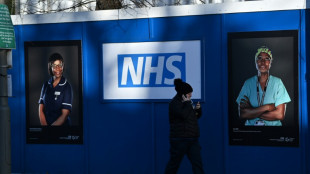 Los trabajadores migrantes, coraz&oacute;n del sistema de salud brit&aacute;nico