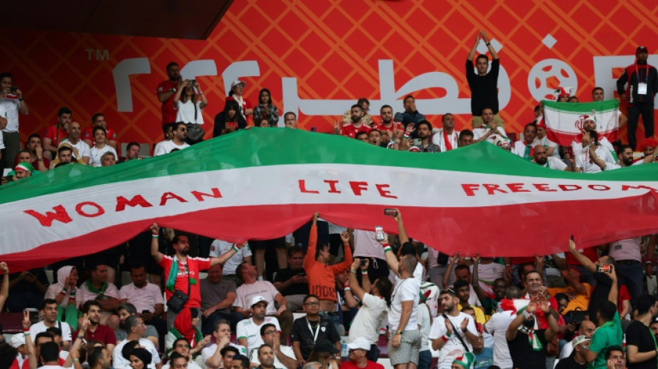 La FIFA autoriza algunos gestos a favor de manifestantes en Ir&aacute;n (documento)