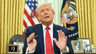Trump atinge Europa e Ásia com tarifas massivas, 10% para boa parte da América Latina