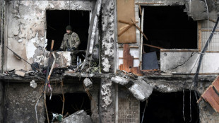 Kiew wird von Stra&szlig;enk&auml;mpfen und Artilleriefeuer ersch&uuml;ttert