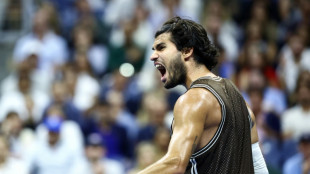 Alcaraz rallies to reach US Open third round, Sabalenka storms through