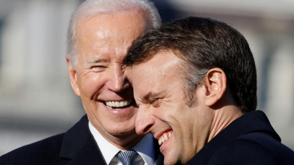 Macron: Frankreich und die USA m&uuml;ssen wieder "Waffenbr&uuml;der" werden.