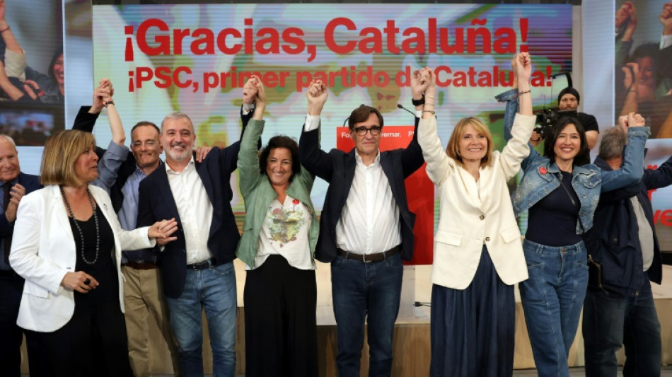 Pese al triunfo socialista, Puigdemont ve opciones de gobernar en Catalu&ntilde;a