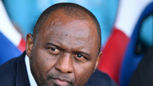Crystal Palace boss Vieira issues Chelsea warning 