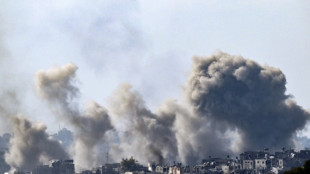 Israel prepara ofensiva terrestre en Gaza donde sigue evacuaci&oacute;n en el norte